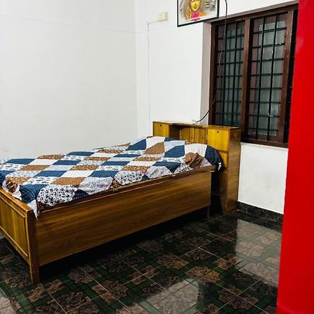Luxus Inn Ja - Padmanabha Thiruvananthapuram Kültér fotó